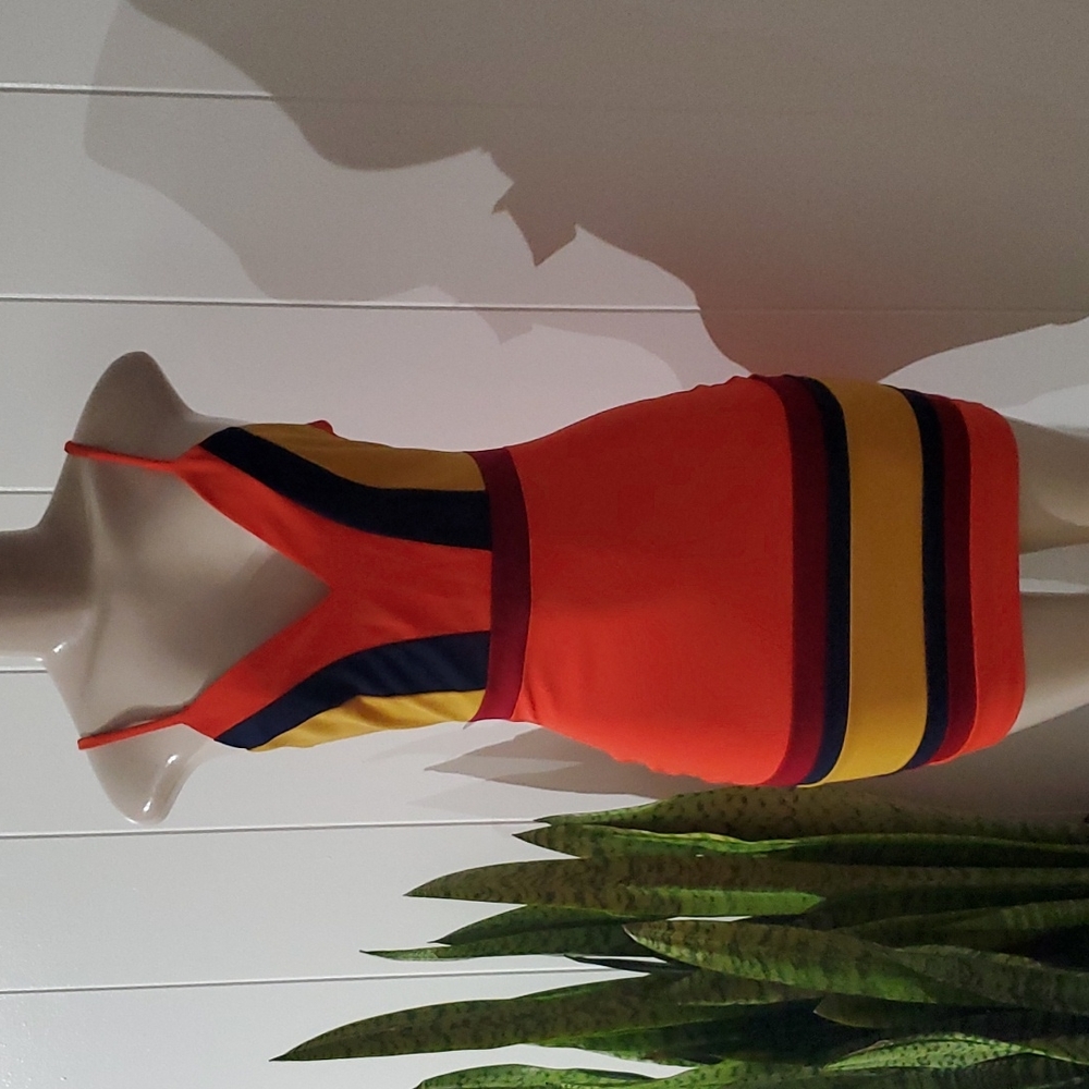 LOVE COUTURE SPAGHETTI STRAP DRESS RED MULTI-COLOR SIZE MEDIUM